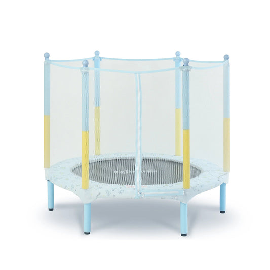 Buy Springless Trampoline for Fun Activities – Is it Worth Investing the Money?